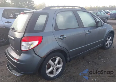 2008 Suzuki Sx4 Convenience/Touring z USA, uszkodzony, nr VIN JS2YB413X85110152